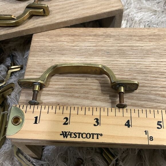 Vintage Mid-Century Style Keeler Brass Co Cabinet Door Pulls Brass Tone Metal - Picture 9 of 17